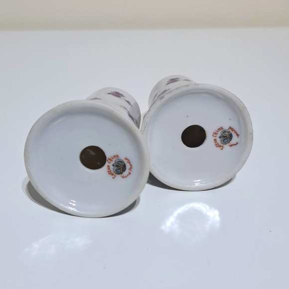 Lefton China Hand Painted Salt and Pepper Shakers Purple Floral - Picture 3 of 3